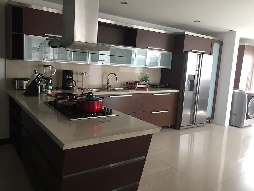 Summun Suites Cali 5*,  Colombia