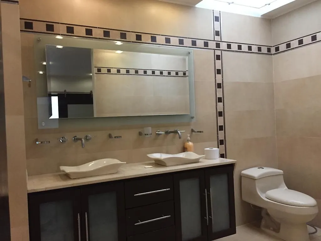 Hotel Summun Suites Cali